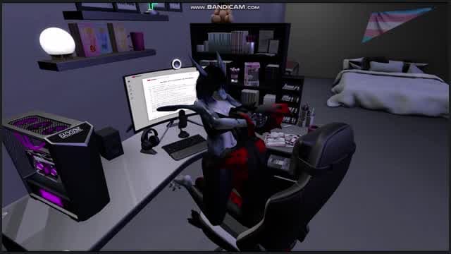 Room Mate With Benefits